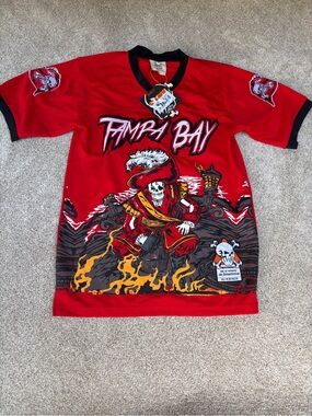 Tampa Bay Buccaneers #12 Tom Brady Size SMALL Brand X Red Jersey NWT